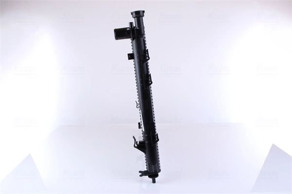 Радиатор охлаждения двигателя Nissens 67466 цена, от 140.51 USD
