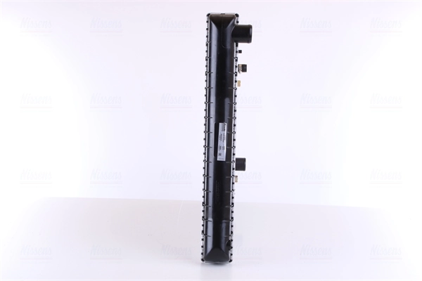 Радиатор охлаждения двигателя Nissens 67600 цена, от 97.63 USD