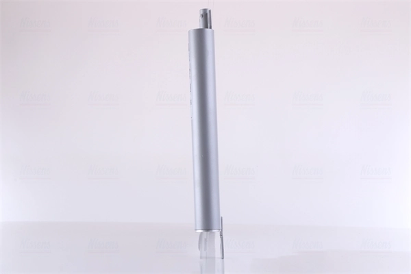 Радиатор кондиционера 350203048003 Magneti Marelli