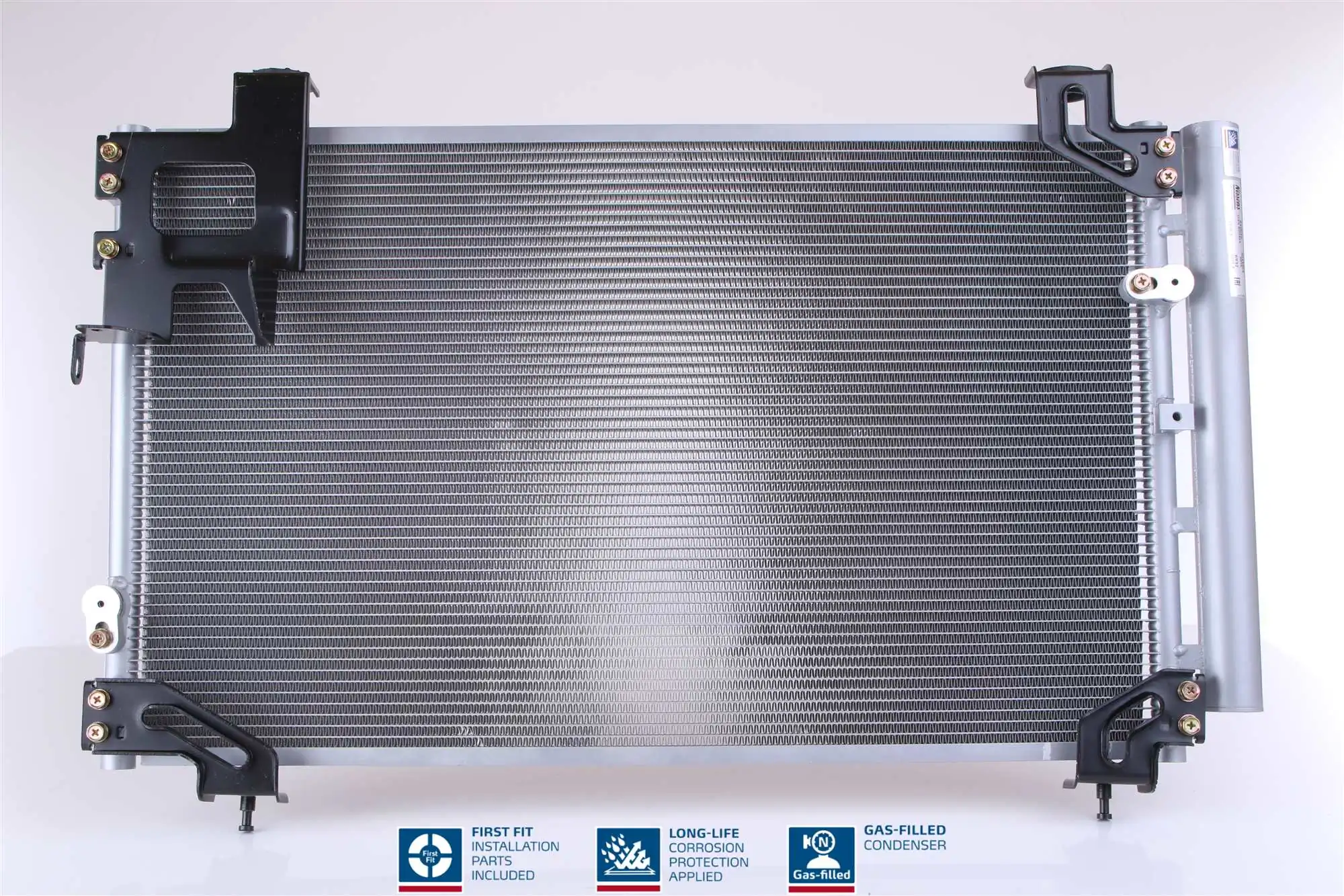 Радиатор кондиционера NISSENS 940020