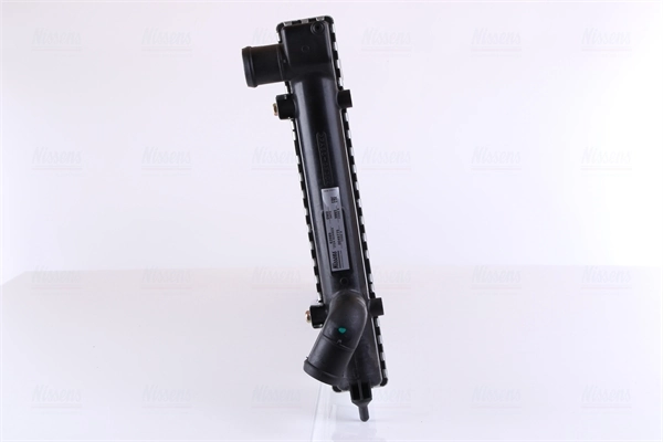 Радиатор охлаждения двигателя Nissens 63989 цена, от 50.93 USD