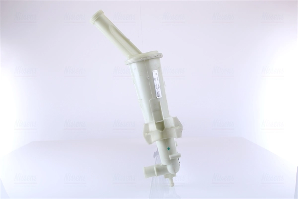 Радиатор охлаждения двигателя Nissens 61764 цена, от 57.23 USD