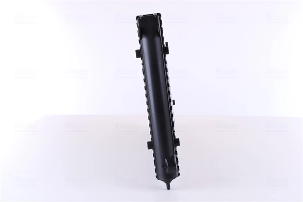 Радиатор охлаждения двигателя Nissens 651111 цена, от 51.44 USD