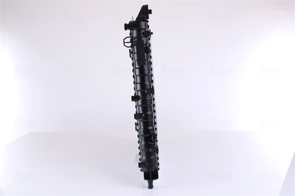 Радиатор охлаждения двигателя Nissens 61842 цена, от 58.72 USD
