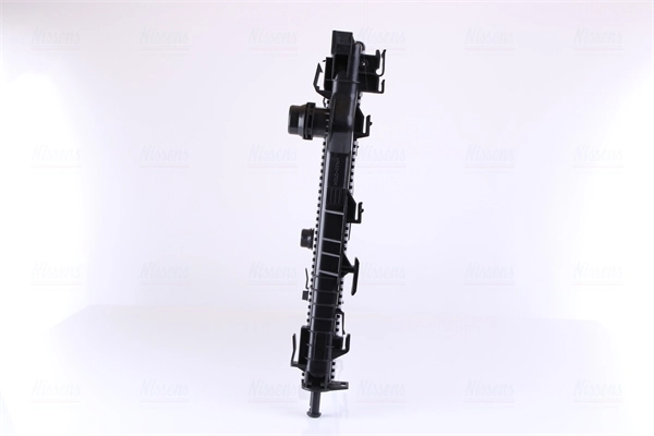 Радиатор охлаждения двигателя Nissens 66863 цена, от 125.83 USD