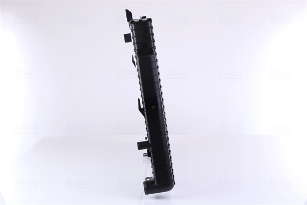 Радиатор охлаждения двигателя Nissens 62752A цена, от 128.77 USD