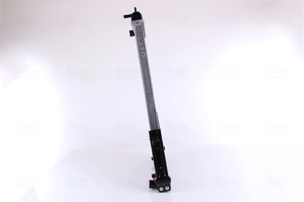 Радиатор охлаждения двигателя Nissens 68738 цена, от 339.75 USD