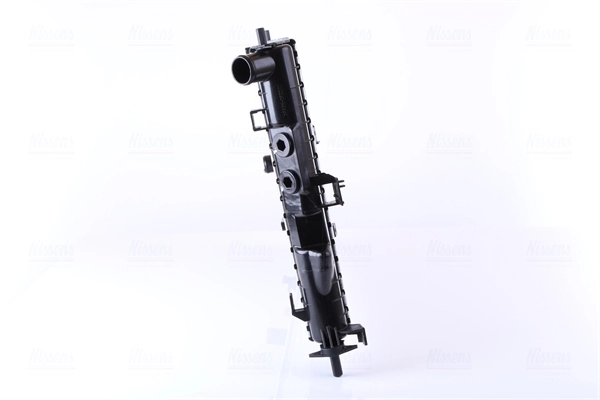 Радиатор охлаждения двигателя Nissens 630771 цена, от 69.02 USD