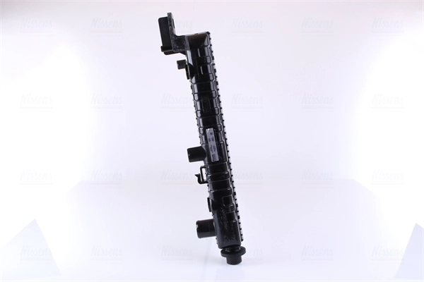 Радиатор охлаждения двигателя Nissens 69092 цена, от 185.32 USD