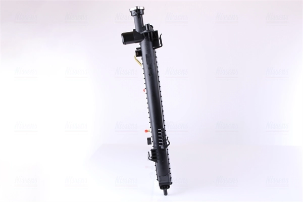 Радиатор охлаждения двигателя Nissens 66781 цена, от 150.37 USD