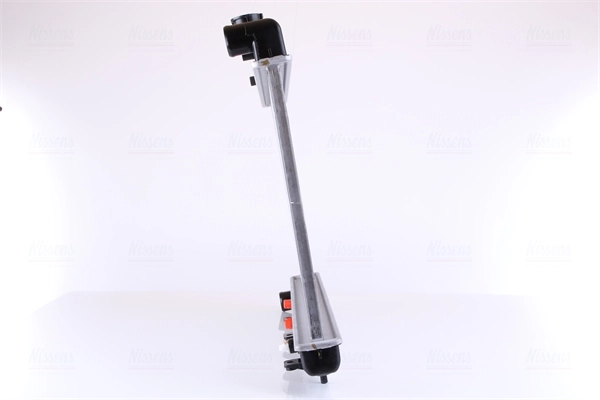 Радиатор охлаждения двигателя Nissens 64186 цена, от 76.69 USD