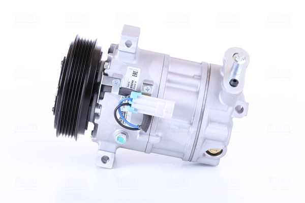 Компрессор кондиционера 9225560 General Motors