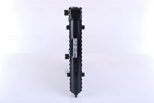 Радиатор охлаждения двигателя Nissens 651851 цена, от 37.80 USD