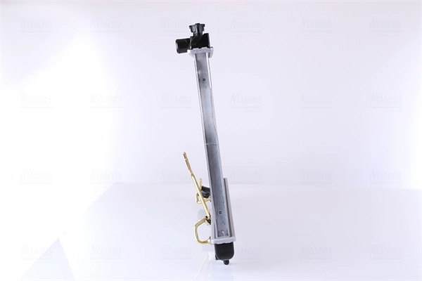 Радиатор охлаждения двигателя Nissens 67480 цена, от 122.57 USD