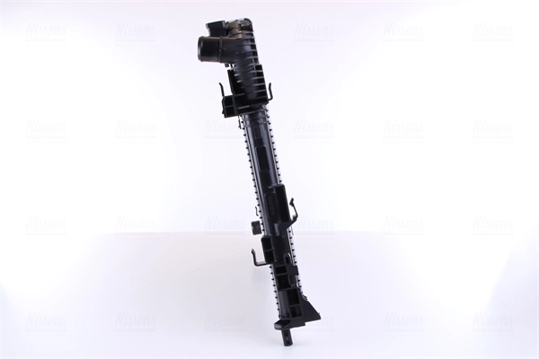 Радиатор охлаждения двигателя Nissens 63122 цена, от 129.74 USD