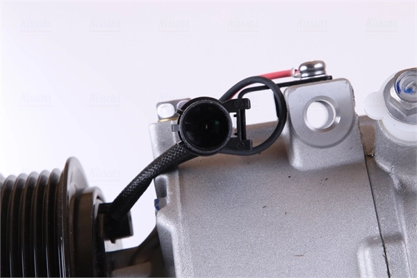 Компрессор кондиционера 890430 Nissens