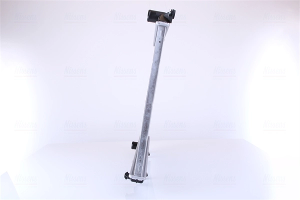 Radiador de esfriamento de motor Nissan Terrano 1 WD21