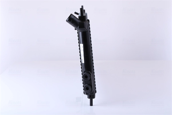 Радиатор охлаждения двигателя Nissens 632921 цена, от 63.16 USD