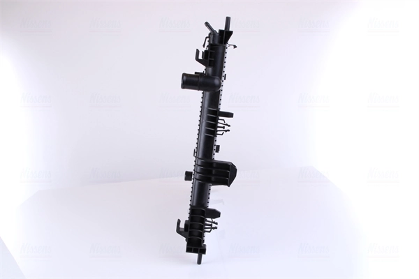 Радиатор охлаждения двигателя Nissens 68774 цена, от 175.65 USD