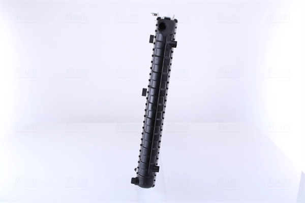 Радиатор охлаждения двигателя Nissens 61390A цена, от 98.90 USD