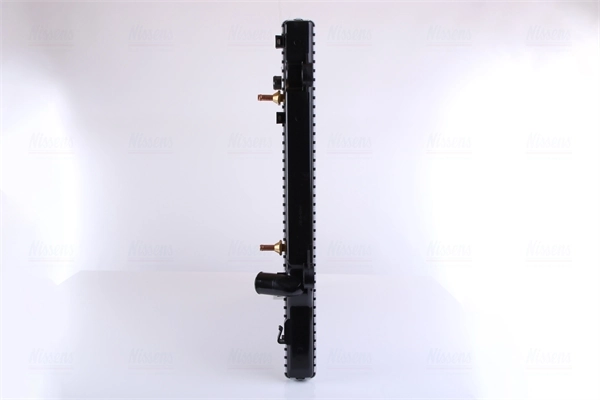 Радиатор охлаждения двигателя Nissens 646805 цена, от 207.52 USD