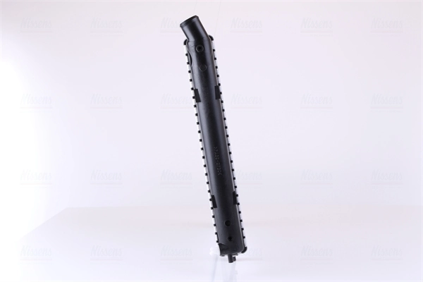 Радиатор охлаждения двигателя Nissens 65561A цена, от 114.13 USD