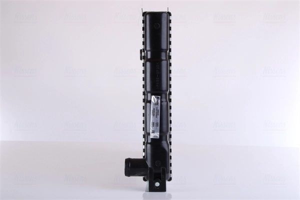 Радиатор охлаждения двигателя Nissens 64010 цена, от 32.32 USD