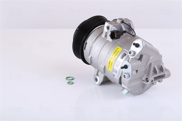92600EA20A Nissan/Infiniti Компрессор хладагента