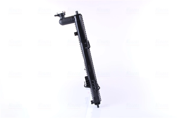 Радиатор охлаждения двигателя Nissens 67552 цена, от 162.03 USD