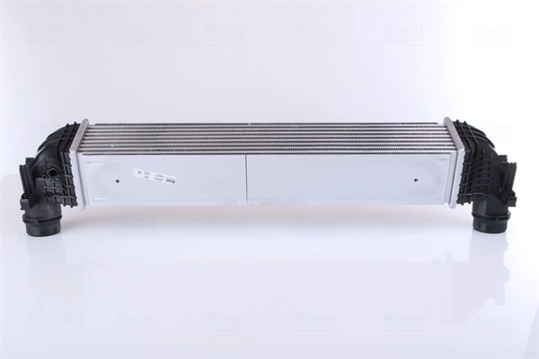 Радиатор интеркуллера Nissens 96140