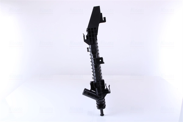 Радиатор охлаждения двигателя Nissens 66860 цена, от 114.24 USD