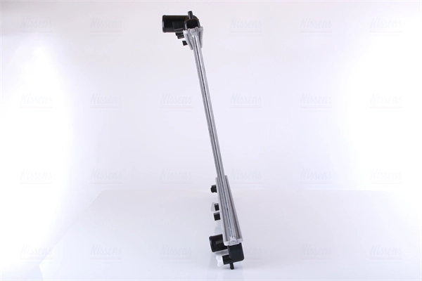Радиатор охлаждения двигателя Nissens 646802 цена, от 309.88 USD