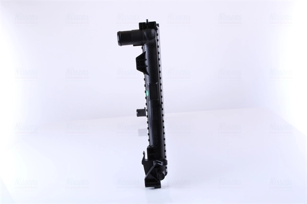 Радиатор охлаждения двигателя Nissens 61018A цена, от 149.15 USD