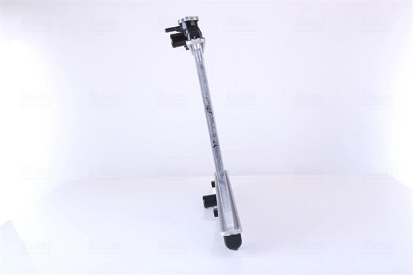 Радиатор охлаждения двигателя Nissens 64839 цена, от 68.62 USD