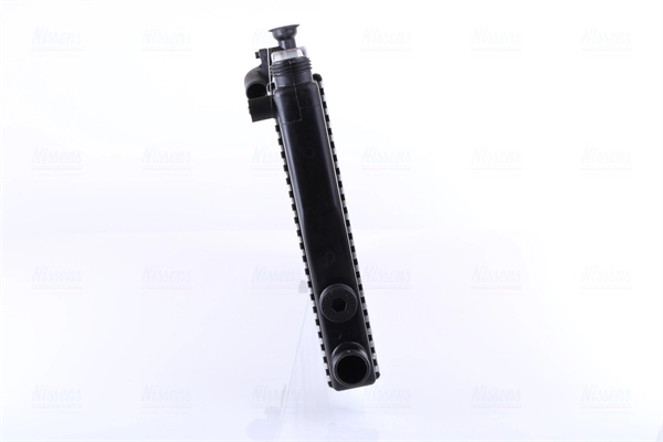 Радиатор охлаждения двигателя Nissens 63709 цена, от 46.03 USD