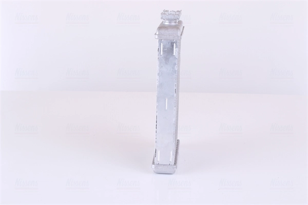 70513 Nissens Радиатор отопителя салона