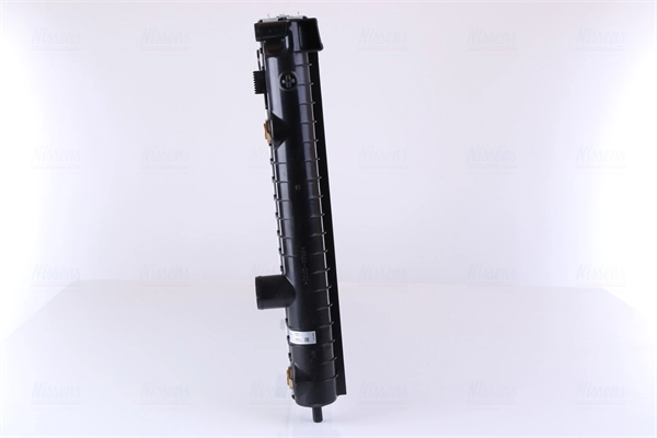 Радиатор охлаждения двигателя Nissens 63075 цена, от 167.33 USD