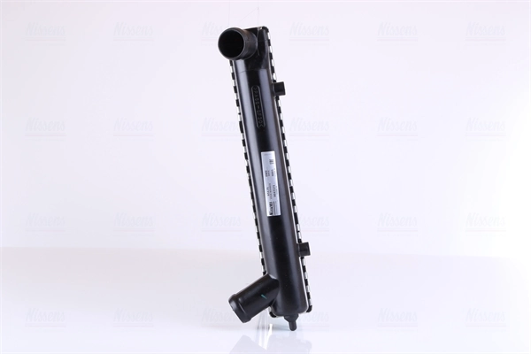 Радиатор охлаждения двигателя Nissens 65175 цена, от 43.04 USD
