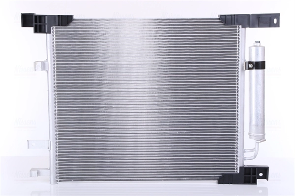 Radiador de aparelho de ar condicionado Nissan Versa N17