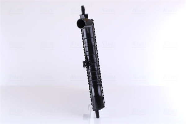 Радиатор охлаждения двигателя Nissens 63050A цена, от 58.44 USD