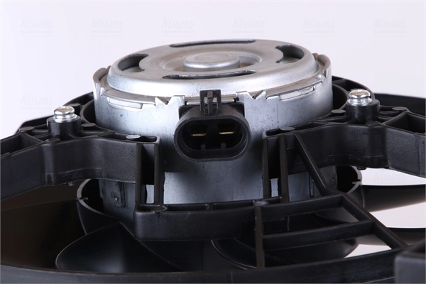 Difusor do radiador de esfriamento, montado com motor e roda de aletas Nissens 85689