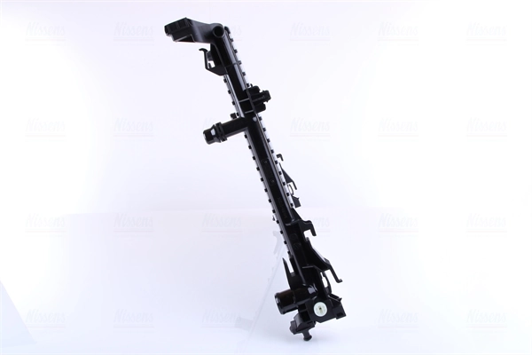 Радиатор охлаждения двигателя Nissens 67186 цена, от 152.21 USD