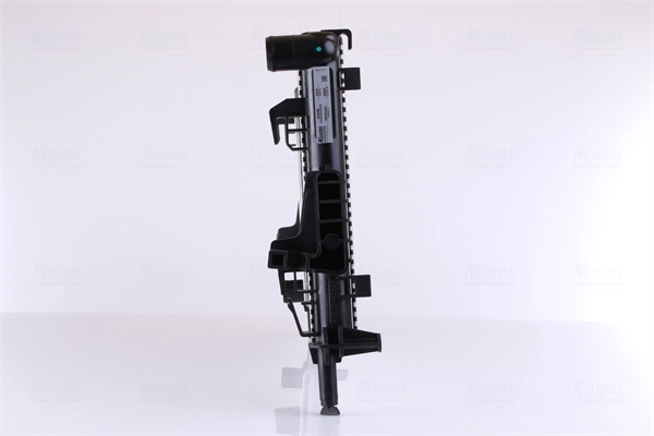 Радиатор охлаждения двигателя Nissens 66698 цена, от 98.84 USD