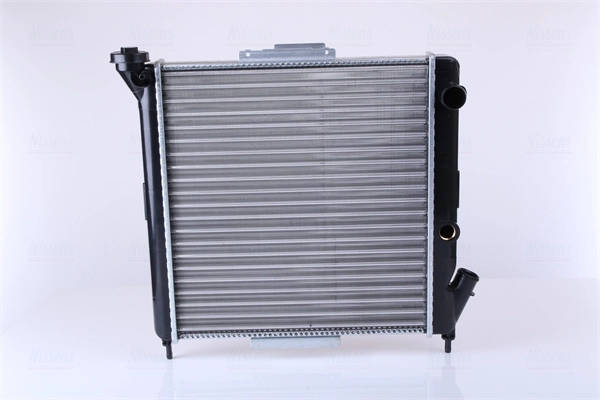 Радиатор 8660000448 Renault (RVI)