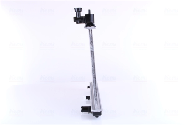 Радиатор охлаждения двигателя Nissens 68504 цена, от 116.88 USD