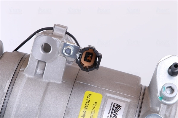 Компрессор кондиционера 92600EA20A Nissan/Infiniti