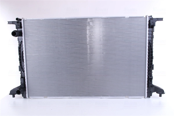 Radiador de esfriamento de motor Audi A6 4A2