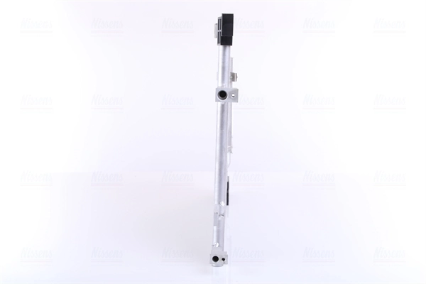 Radiador de aparelho de ar condicionado Nissan Versa N17