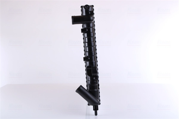 Радиатор охлаждения двигателя Nissens 63918 цена, от 47.49 USD
