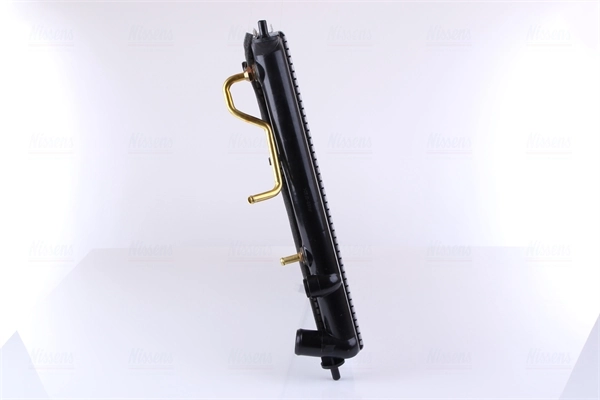 Радиатор охлаждения двигателя Nissens 67040 цена, от 121.44 USD
